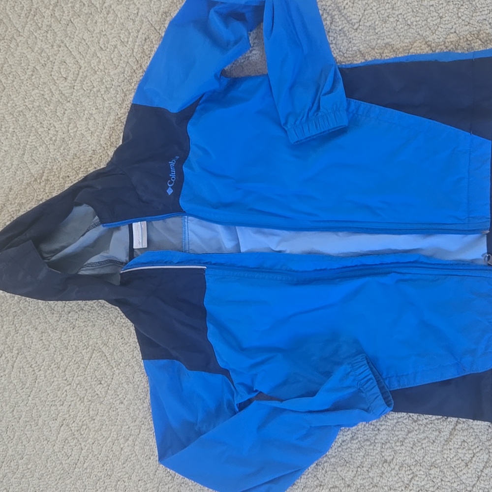 Columbia Two-Tone Blue Hooded Jacket.  Size M Child